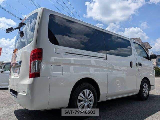 Nissan NV350 Caravan 2020-06 8666694-17