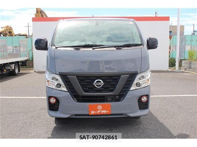 Nissan NV350 Caravan 2021-05 8660834-7
