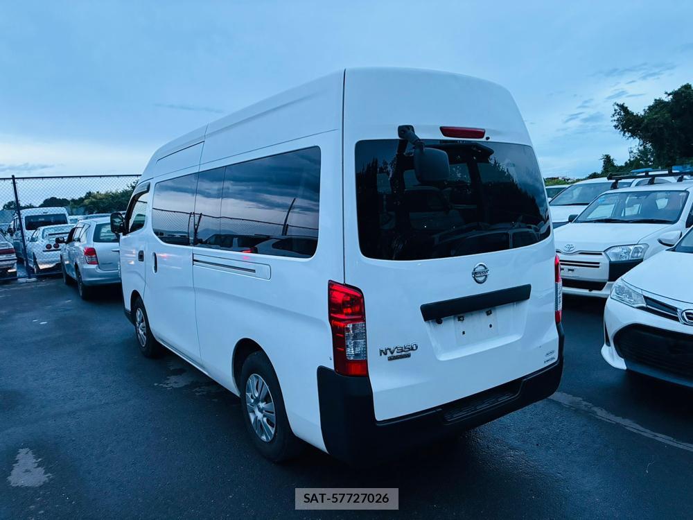 Nissan NV350 Caravan 2019-07 8656629-2