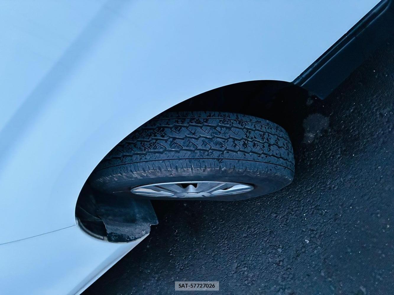 Nissan NV350 Caravan 2019-07 8656629-31