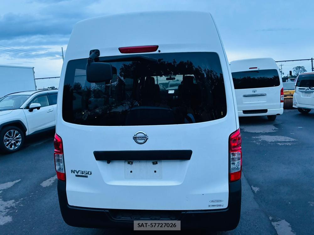 Nissan NV350 Caravan 2019-07 8656629-3