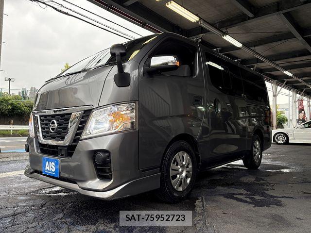 Nissan NV350 Caravan 2018-02 8686225-0