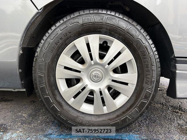 Nissan NV350 Caravan 2018-02 8686225-15