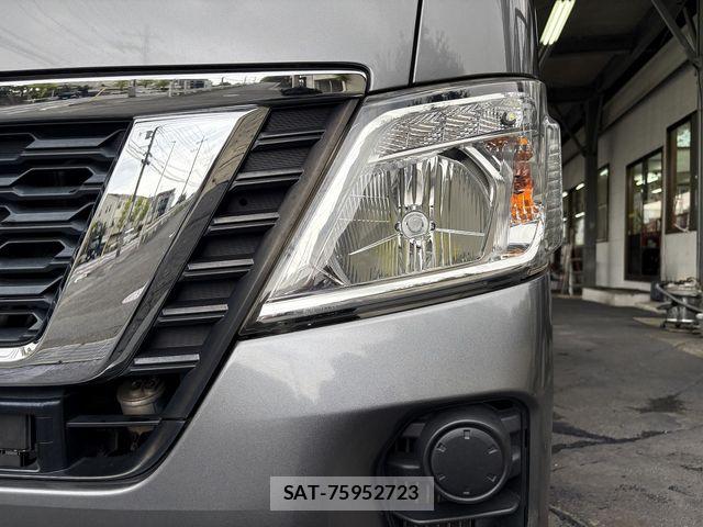 Nissan NV350 Caravan 2018-02 8686225-16