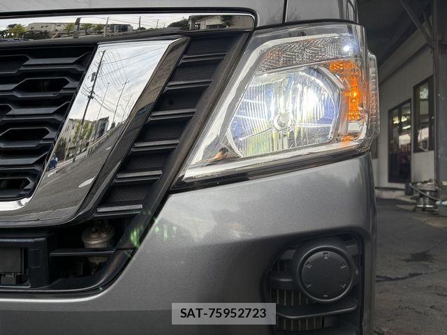 Nissan NV350 Caravan 2018-02 8686225-17