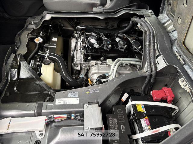 Nissan NV350 Caravan 2018-02 8686225-3
