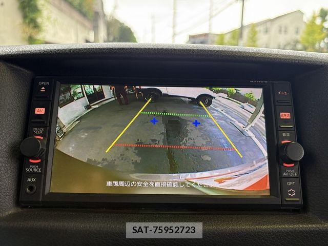Nissan NV350 Caravan 2018-02 8686225-5