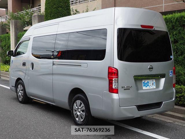 Nissan NV350 Caravan 2020-03 8744978-21