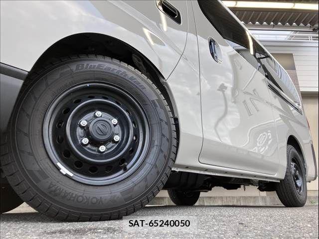 Nissan NV350 Caravan 2024-09 8744973-8