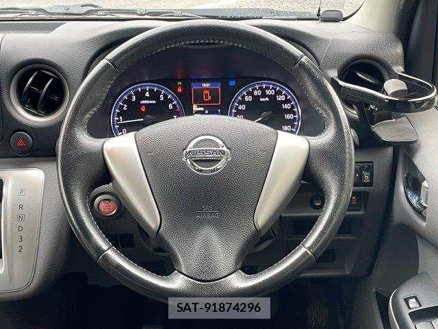 Nissan NV350 Caravan 2016-08 8744984-12