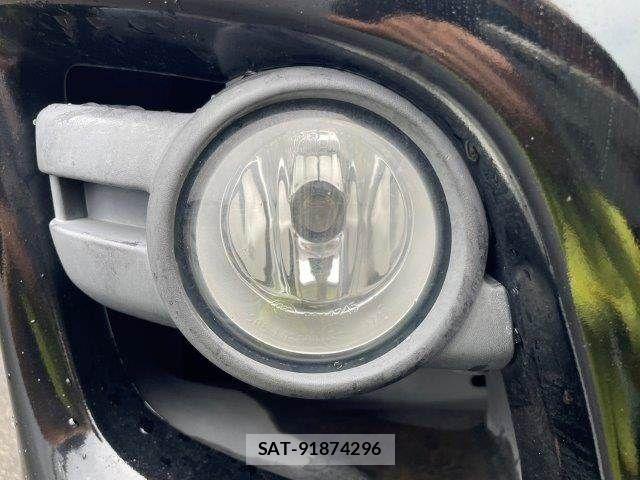 Nissan NV350 Caravan 2016-08 8744984-26