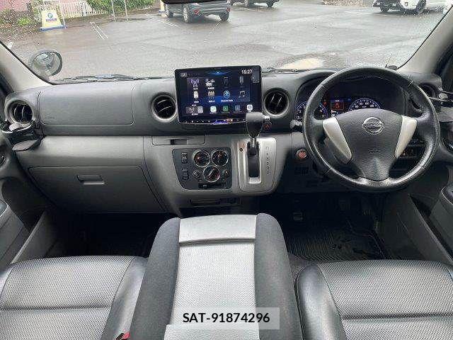 Nissan NV350 Caravan 2016-08 8744984-2