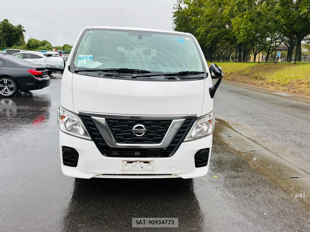 Nissan NV350 Caravan 2020-12 8711596-7