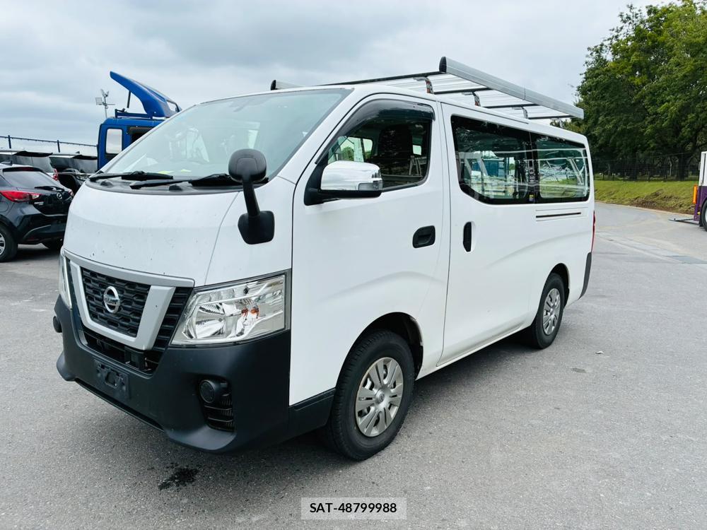 Nissan NV350 Caravan 2019-06 8697693-0
