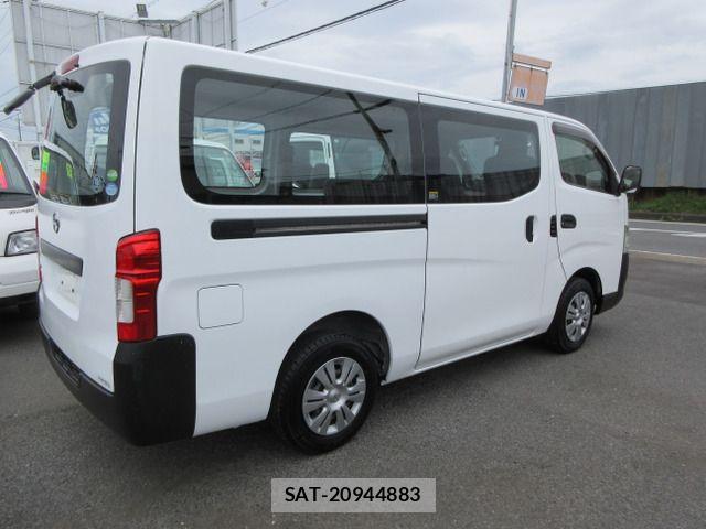 Nissan NV350 Caravan 2015-11 8781496-7