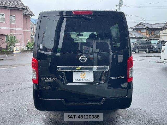 Nissan NV350 Caravan 2021-06 8830928-24