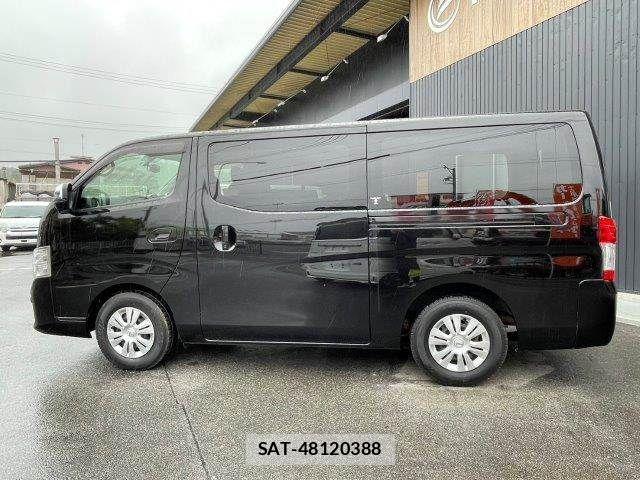 Nissan NV350 Caravan 2021-06 8830928-26