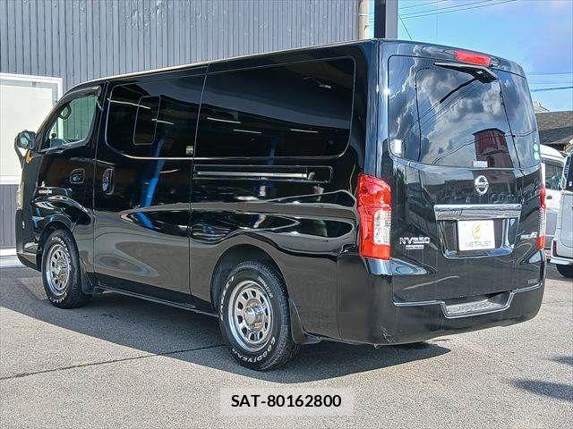 Nissan NV350 Caravan 2016-07 8830930-18