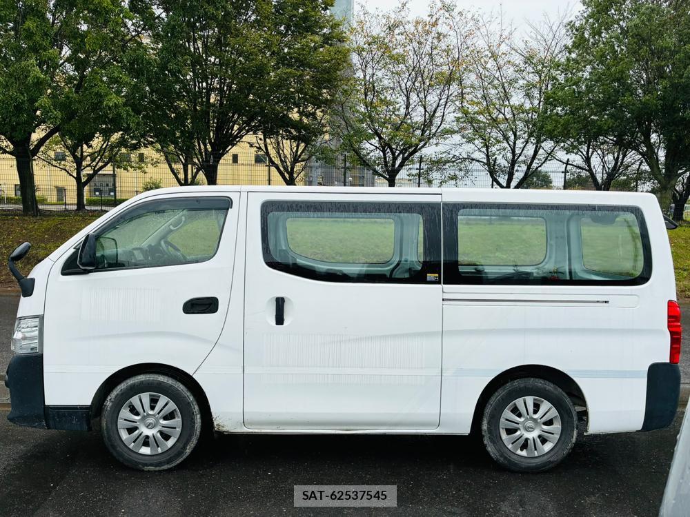 Nissan NV350 Caravan 2020-06 7534194-1