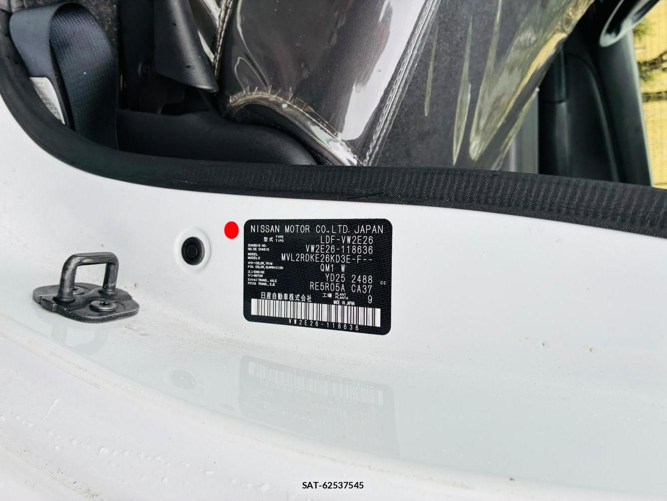 Nissan NV350 Caravan 2020-06 7534194-32