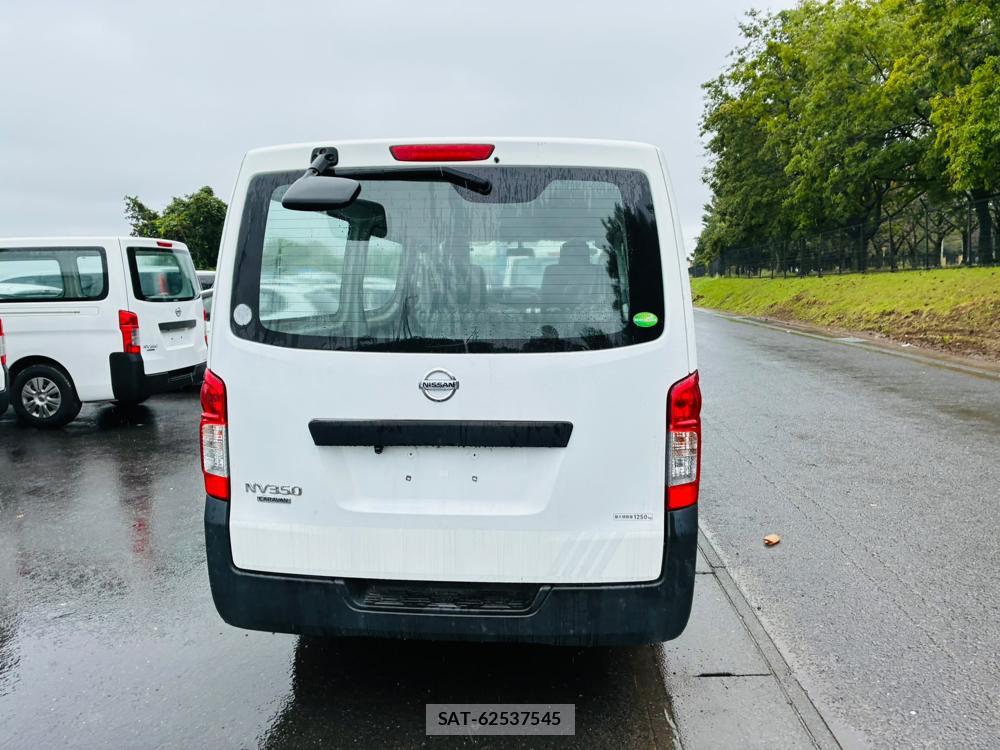Nissan NV350 Caravan 2020-06 7534194-3