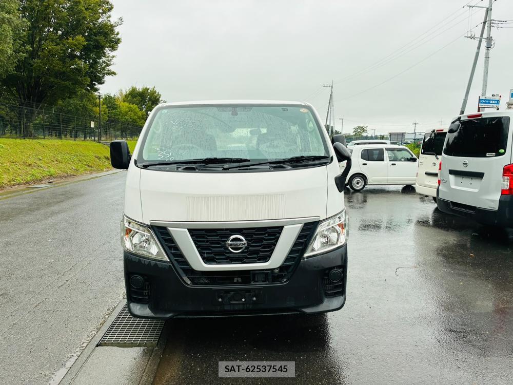 Nissan NV350 Caravan 2020-06 7534194-7