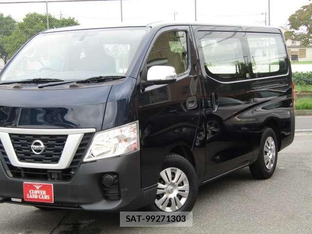 Nissan NV350 Caravan 2021-02 8830929-11