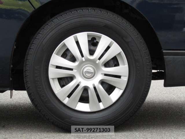 Nissan NV350 Caravan 2021-02 8830929-24