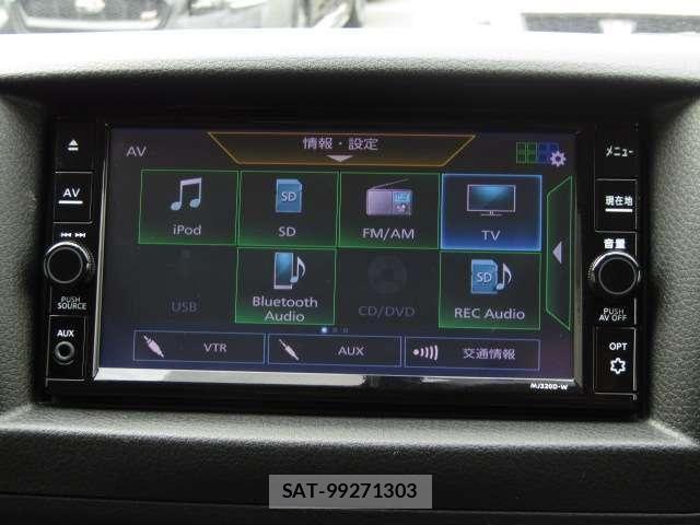 Nissan NV350 Caravan 2021-02 8830929-4