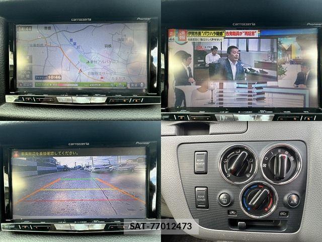 Nissan NV350 Caravan 2014-08 8850268-17