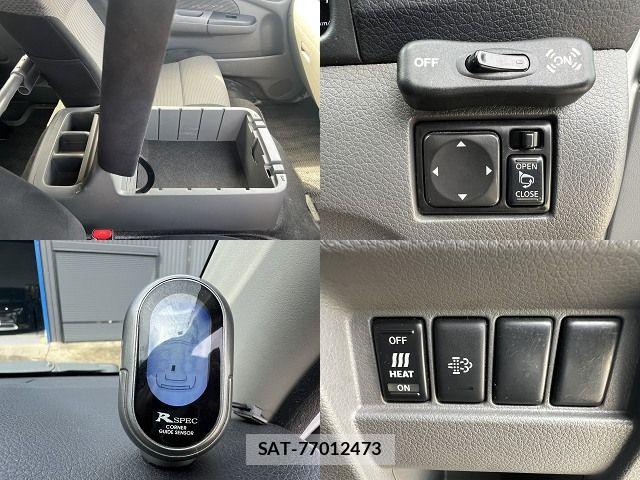 Nissan NV350 Caravan 2014-08 8850268-19