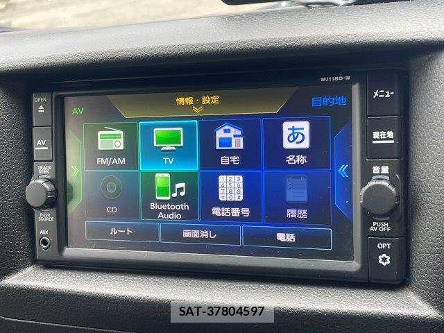 Nissan NV350 Caravan 2019-07 8850265-4
