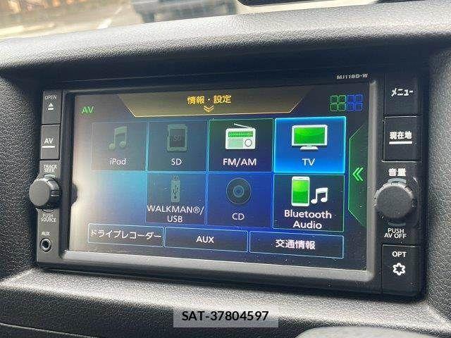 Nissan NV350 Caravan 2019-07 8850265-5