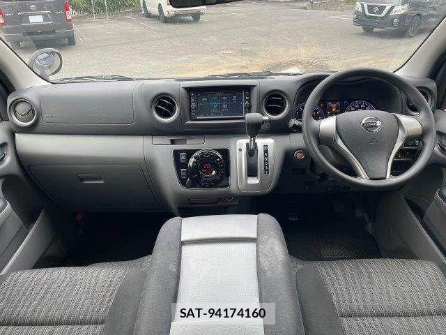 Nissan NV350 Caravan 2020-09 8850264-2