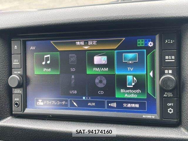 Nissan NV350 Caravan 2020-09 8850264-6