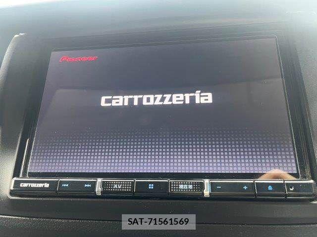 Nissan NV350 Caravan 2019-03 8850266-3