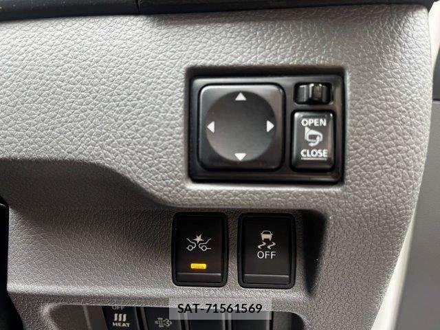 Nissan NV350 Caravan 2019-03 8850266-5