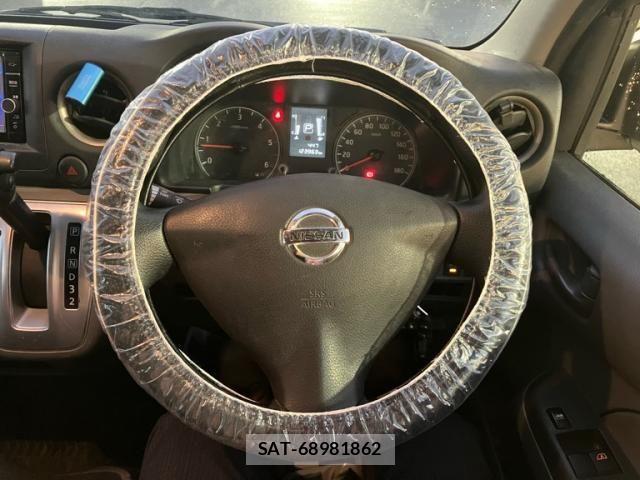 Nissan NV350 Caravan 2018-09 8871761-9