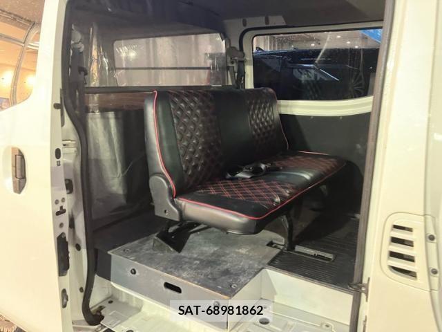 Nissan NV350 Caravan 2018-09 8871761-22