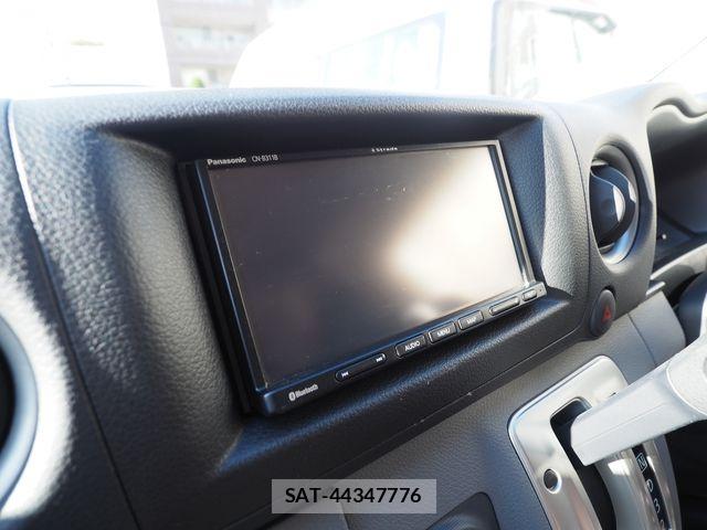 Nissan NV350 Caravan 2021-02 8871757-3