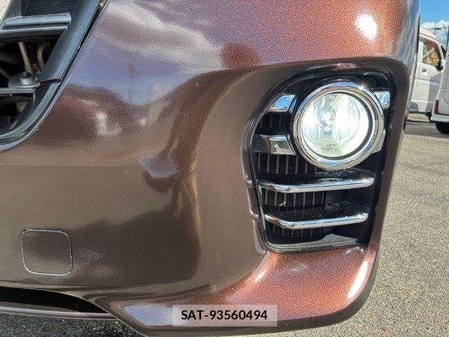 Nissan NV350 Caravan 2020-03 8871759-14