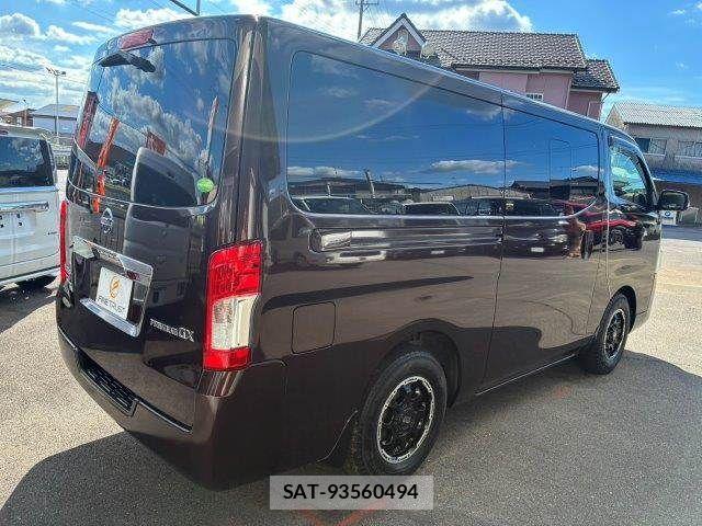 Nissan NV350 Caravan 2020-03 8871759-19