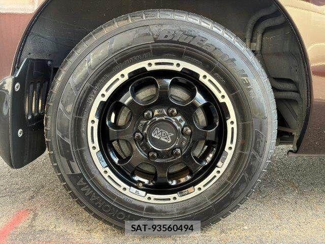 Nissan NV350 Caravan 2020-03 8871759-29