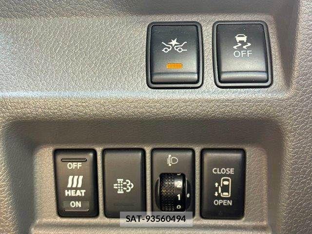 Nissan NV350 Caravan 2020-03 8871759-8