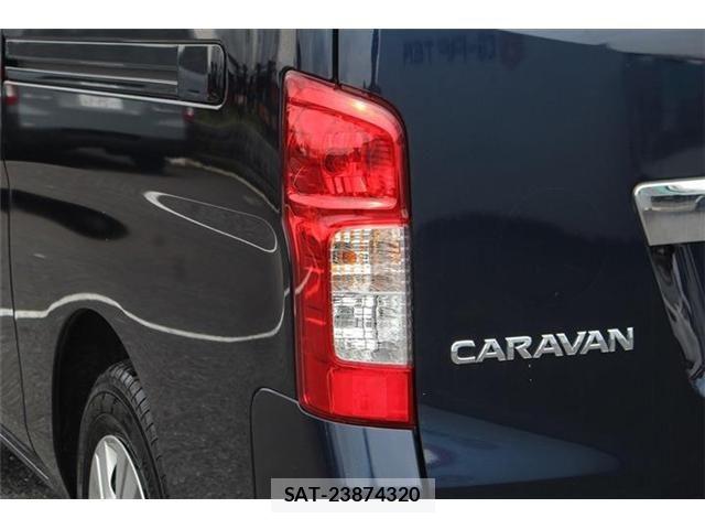 Nissan NV350 Caravan 2022-05 8881371-13