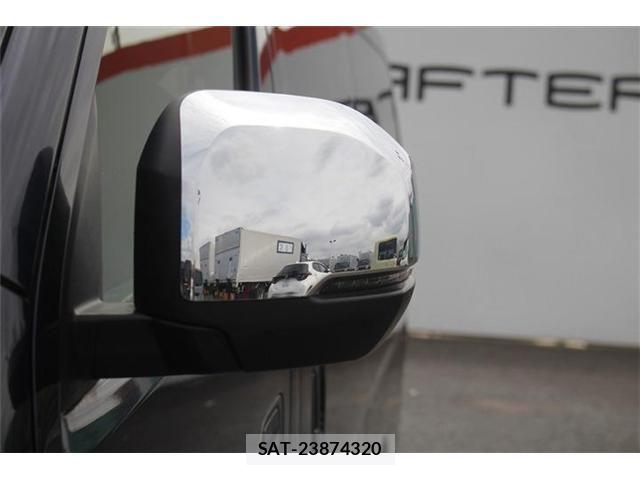 Nissan NV350 Caravan 2022-05 8881371-14