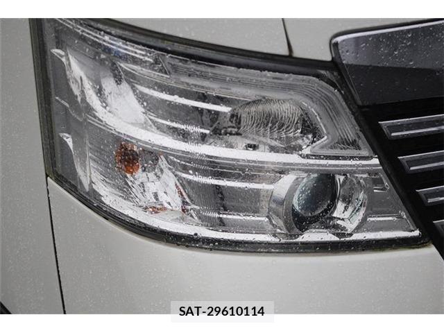 Nissan NV350 Caravan 2017-08 8881373-20