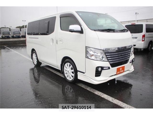 Nissan NV350 Caravan 2017-08 8881373-6