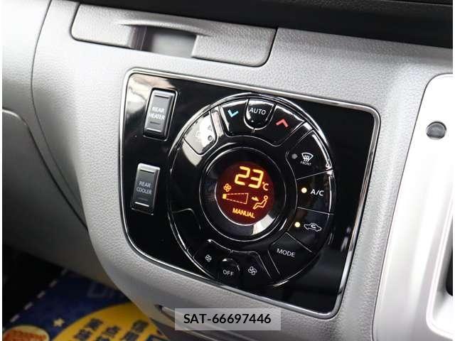 Nissan NV350 Caravan 2021-04 8881368-23