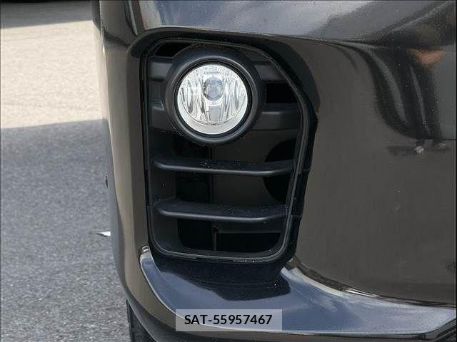 Nissan NV350 Caravan 2017-08 8881369-25